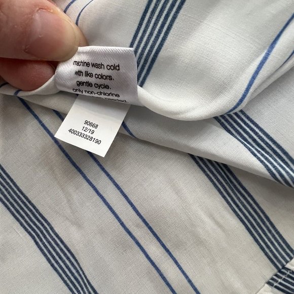 Elizabeth And James Womens Size M Blue White Stripe Tie Neck Button Down Shirt - Picture 9 of 9